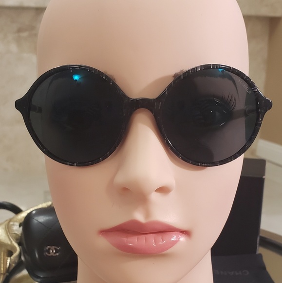 SOLD Authentic Chanel Sunglasses (New) - Picture 3 of 8
